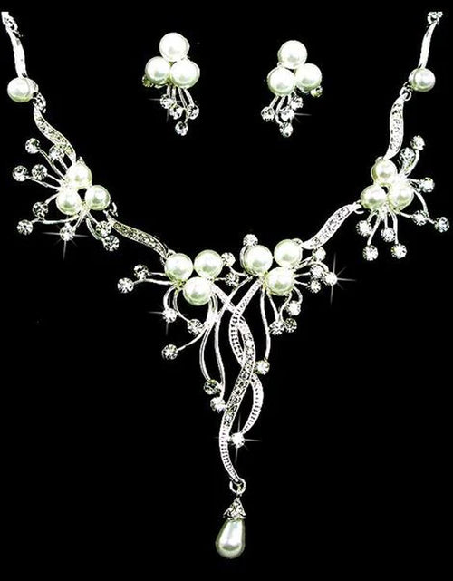 Load image into Gallery viewer, Bridal Wedding Jewelry Set Crystal Rhinestone Pearl Floral Vine Design Necklace
